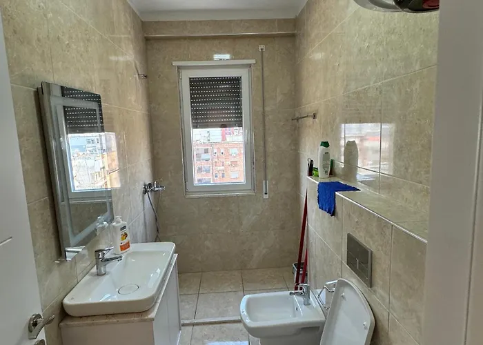 Lägenhet A&n Tirana